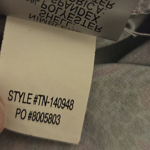 Title Nine Trouble Dress Nimblene Sports Bra 140948 Racer Back‎ Pull Zip Paisley - Picture 8 of 9